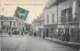 94 - THIAIS : Place Maurepas Et Rue Saint Sauveur ( Animation Commerces Pub " Le Petit Parisien " ) CPA - Val De Marne - Thiais