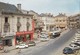 Carte 1968 SABLE SUR SARTHE / LA PLACE RAPHAEL ELYSE (bus , Voiture , 2 Chevaux,bazar Moderne,prisunic) - Sable Sur Sarthe