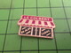 910E Pin's Pins / Rare & De Belle Qualité : THEME MARQUES / BAR TABAC LE COLBERT - Marques