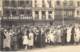 ** CARTE PHOTO / REAL PHOTO ** 60 - BEAUVAIS Fête Jeanne Hachette (1/2) Magasins Commerce AU GRAND CARNOT ) - CPA - Oise - Beauvais