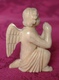 Angelot Priant Miniature En Ivoire Sculpté  - Statue Statuette Art Asie - Autres & Non Classés