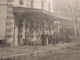 CPA  LOIRE  SURY LE COMTAL   LA GARE       TRAIN CHEF DE GARE   ET VOYAGEURS EN GARE   CP DE 1915 POUR CHATOU - Otros & Sin Clasificación