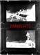 Deux Photos D'un Navire Militaire En Feu Et Coulé - Grande Plaque De Verre - Taille 128 X 178 Mlls - Plaques De Verre