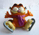 FIGURINE BULLY GARFIELD PATIN A GLACE (1) - Autres & Non Classés