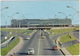 Aeroport Paris-Orly: PEUGEOT 403, CITROËN 2CV, DS, RENAULT 4, PANHARD PL17, MOPED - L'aérogare - Toerisme