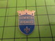 SP18 Pin's Pins / Beau Et Rare / THEME VILLES : CLEMENCEAU VERSAILLES BLAOSN ECUSSON ARMOIRIES - Cities