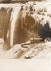 PHOTO ORIGINALE ( 13x18)  LES CHUTES DU NIAGARA GELEES - Personnes Identifiées