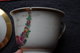 Delcampe - D8 Trembleuse Porcelaine De Paris 19e Siècle Amitié  Tasse à Chocolat ? XIXe Doré Or Fleurs Peintes à La Main French Cup - Saint Clément (FRA)