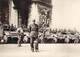 CPSM  Le Général Koening à L'Arc De Triomphe Avec Les Troupes De L'armée Leclerc  (animée)  J61 - Guerre 1939-45