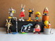 Kinder 2002 : Série Complète : Les Looney Tunes Fonds Du Cinéma (9 Figurines + 6 BPZ) - Cartoons