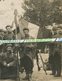 Delcampe - 63 RIOM / CARTE PHOTO / AOUT 1914 / 1er RENFORT POUR LE FRONT / CASERNE ANTERROCHE / 105e REGIMENT D'INFANTERIE - Riom