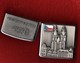 ACCENDINO   PRAHA   REP. CEKA   TIPO ZIPPO DA COLLEZIONE  CUSTODIA - Zippo