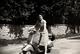 Photo Originale Motocyclisme & Vintage Italian Scooter Vespa 125 - Piaggio Vespa 125 Faro Basso 1950 & Sa Pin-Up - Cyclisme