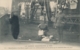 CP " LA GUERRE EUROPÉENNE DE 1914 " Identification D'un Blessé Anglais Avant Embarquement Sur Navire ... Pays - Croix-Rouge