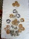 Delcampe - Vintage France Lot 5 Feuilles Bouquet De Fleurs Plantes Séchées Pressées Papier Chiffon Fabriqués Recyclés Chutes Tissus - Other & Unclassified