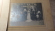 LOT De 9 PHOTOS De MARIES Mariage Circa Années 1920 Robe De Mariée Groupe De Famille Amis - Otros & Sin Clasificación