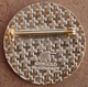 ATTENTION C'EST UNE BROCHE - SPINDEL - BROOCH - GENEVE CULRING CLUB - SUISSE - PIERRES - BALAIS - JET D'EAU - CATHEDRALE - Wintersport