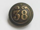 Ancien Bouton Militaire - Bombé - N° 38   **** EN ACHAT IMMEDIAT **** - Boutons