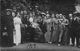 ¤¤  -  Carte-Photo Non Située D'un Groupe De Personnes Dans Un Parc En 1913   -   ¤¤ - A Identifier