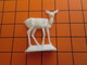 319b Figurine Publicitaire Années 50/60 BICHE ANTILOPE N°32 1/2 Ronde-bosse , Plastique Dur Couleur Ivoire - Other & Unclassified