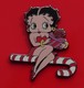 Modern Enamel Pin Badge Betty Boop Character Sitting On Stick Holding Box - Celebrities