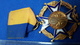 Rare And Very Nice Enamel Medal Order Mozambique Tennis - Habillement, Souvenirs & Autres