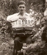 PHOTO ORIGINALE - ACCORDEON MAUGEIN FRERES TULLE CORREZE FRANCE - JEUNE HOMME ACCORDEONISTE - Objets