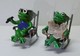 2 GRENOUILLES Assises Sur Rocking-chair - Bibelot Animaux Grenouille - Tiere