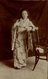 JAPAN JAPON   GEISHA  ARTHUR ULLYETT PHOTOGRAPHERS   Asia Asie Fonds Victor FORBIN (1864-1947) - Lugares