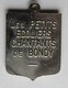 Chorale Les Petits écoliers Chantants De Bondy Pendentif ? Porte Clés ? - Autres & Non Classés