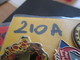 210A Pins Pin's  / Rare Et De Belle Qualité / THEME AUTOMOBILE : F1 FORMULE 1 MARCH 3 GRAND PRIX WINS C'est Peu ! - F1