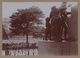 Photo Albuminée - Edimbourg - Statue ?? - Homme Femme Enfant - Coin De Rue - Parc ?? - 1890 - Anciennes (Av. 1900)