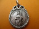 Médaille De Chaînette /  Vierge à L'Enfant Et Chapelle De ND Du Chên/Bronze Estampé Nickelé / /Vers 1920-1950     CAN770 - Godsdienst & Esoterisme
