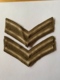 Militaria. WW2. British Army. Paire D'Insignes En Tissu. Chevrons De Caporal. Bonne Condition. - Escudos En Tela