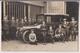 CARTE PHOTO D'UN GARAGE AUTOMOBILE : PUBLICITE " MICHELIN 1909 " - VOITURE - MARQUE A DETERMINER - OUVRIERS - 2 SCANS - - A Identificar