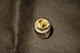 Pin's-Ciondolo"KODAK Sopra 5 Cerchi-Lucente"Le Immagini Non Rendono La Vera Bellezza Dell'oggetto-Integro E Completo - Materiale