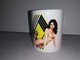 RENAULT LOSANGE PIN UP NUE R5 ALPINE A110 R11 4L TASSE Ceramique MUG COFFEE NOEL - Véhicules