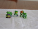 Figurines ( 5 ) Kinder " Famille Grenouille " - Other & Unclassified