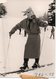 1 Lot De 14 Photos Sport D'hiver,déguisé Sur Les Pistes Années 50 Format 6/9 - Personnes Anonymes