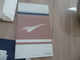 Delcampe - Concorde Archive Environs 30 Documents 2001 Billet Pin's Menus Dossiers Com Air France British Airways Vol 2001 AF002 - Altri & Non Classificati