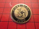 918b Pins Pin's / Rare & TB état / THEME SPORTS : CORS SLAC JUDO CLUB - Judo