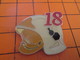 1118b Pins Pin's / Rare & TB état / THEME : POMPIERS / CASQUE F1 SAPUERS POMPIERS LE 18 - Pompiers