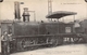 Carte-Photo D'une Locomotive   -  Chemins De Fer  -  Machine N° 402  -  Train En Gare  -  Tirage D'une Carte éditée - Materiale