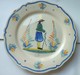 RARE ANCIENNE ASSIETTE HENRIOT QUIMPER (LB) N°126 / Homme Breton Canne / 24 Cm - Quimper/Henriot (FRA)