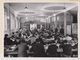 PHOTO CLAUDE DESPOISSE PARIS SALLE DE CLASSE   24X18 CM - Lugares