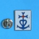 1 PIN'S //  ** CROIX CAMARGUAISE / COMITÉ DE PORT St LOUIS ** . (Vic 83) - Corrida