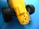 Delcampe - SCALEXTRIC Triang FERRARI 156 Amarillo N 22 Guia Movil Made In Spain - Road Racing Sets