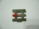 Pin Badge Croce Rossa Red Cross Croix Rouge 1940 HELFT UNS AIUTATECI AIDEZ NOUS - Altri & Non Classificati