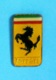 1 PIN'S //  ** LOGO / FERRARI ** - Ferrari