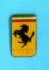 1 PIN'S //  ** LOGO / FERRARI ** - Ferrari